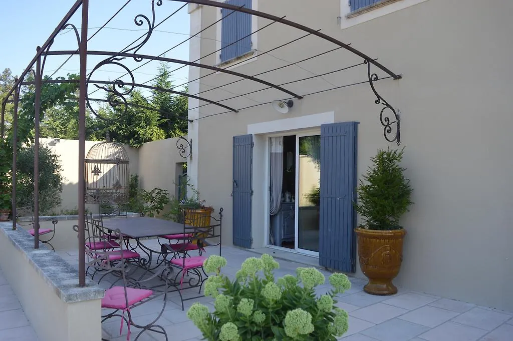 Bed and Breakfast La Bastide Des Oliviers à Châteaurenard Couette-café